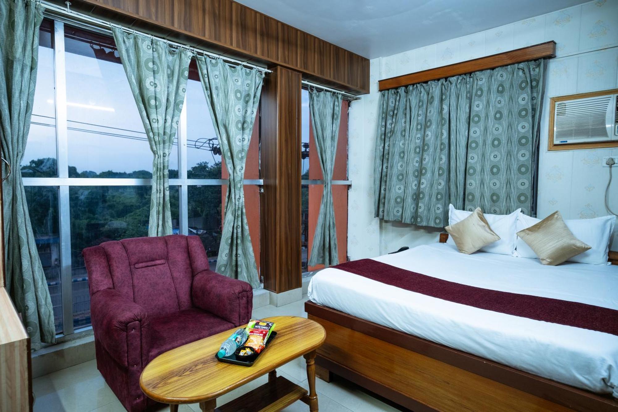Hotel Ta-Tin Durgāpur Dış mekan fotoğraf