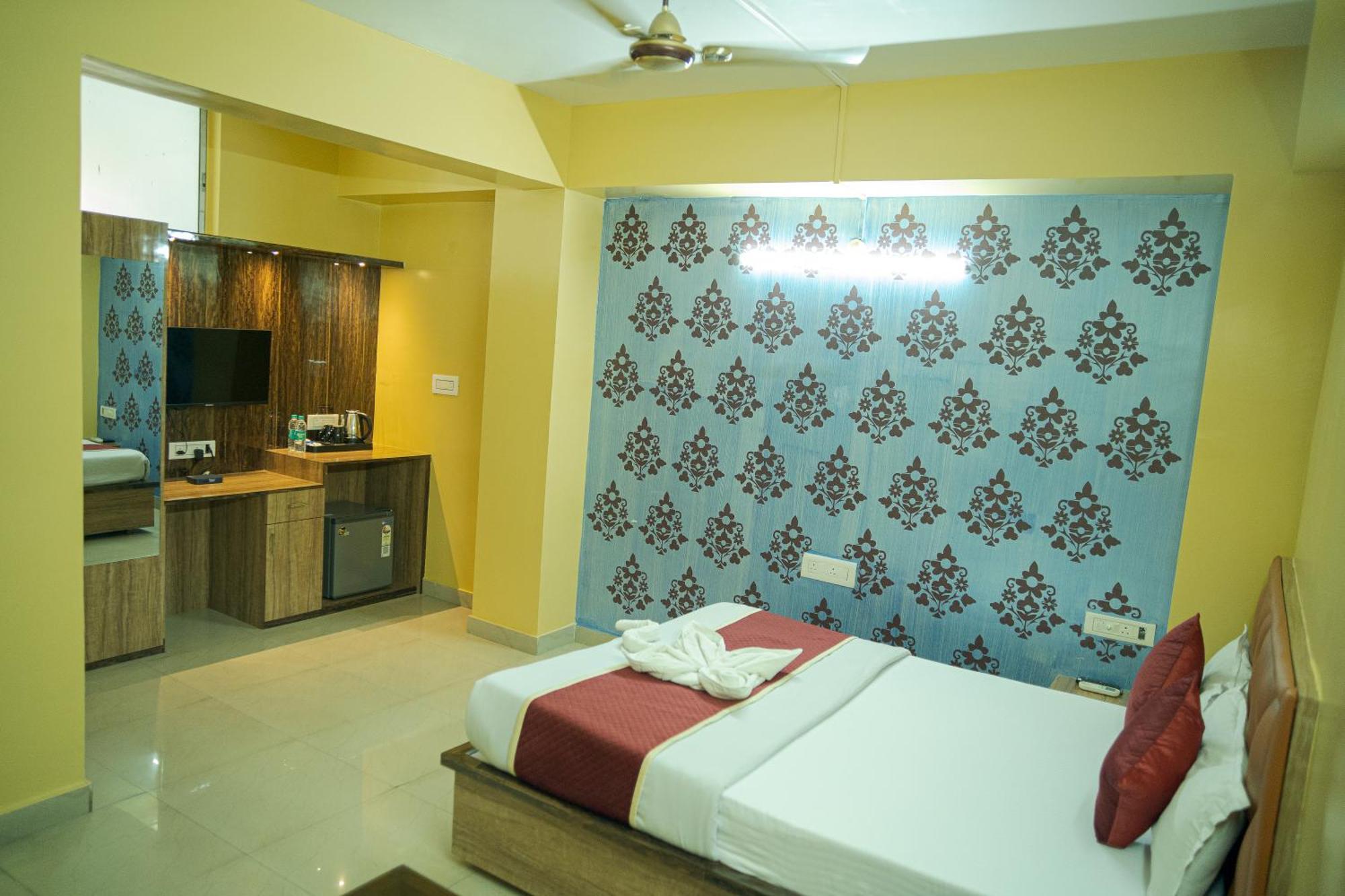 Hotel Ta-Tin Durgāpur Dış mekan fotoğraf