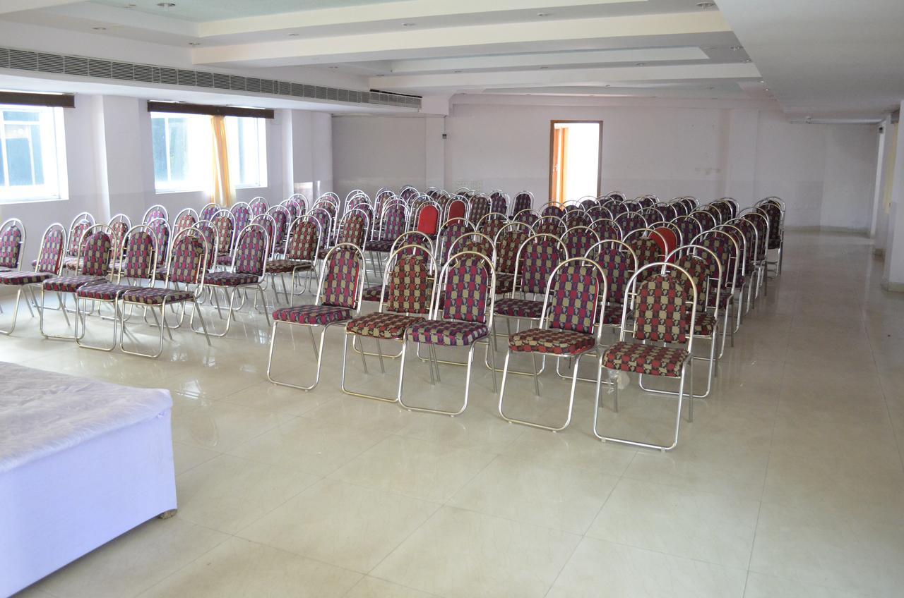 Hotel Ta-Tin Durgāpur Dış mekan fotoğraf